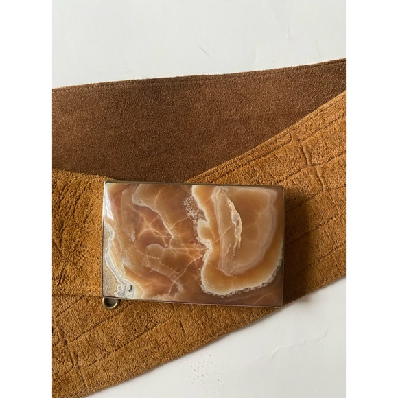 LAS Penelope Wide Statement Belt. Large - Picture 2 of 5